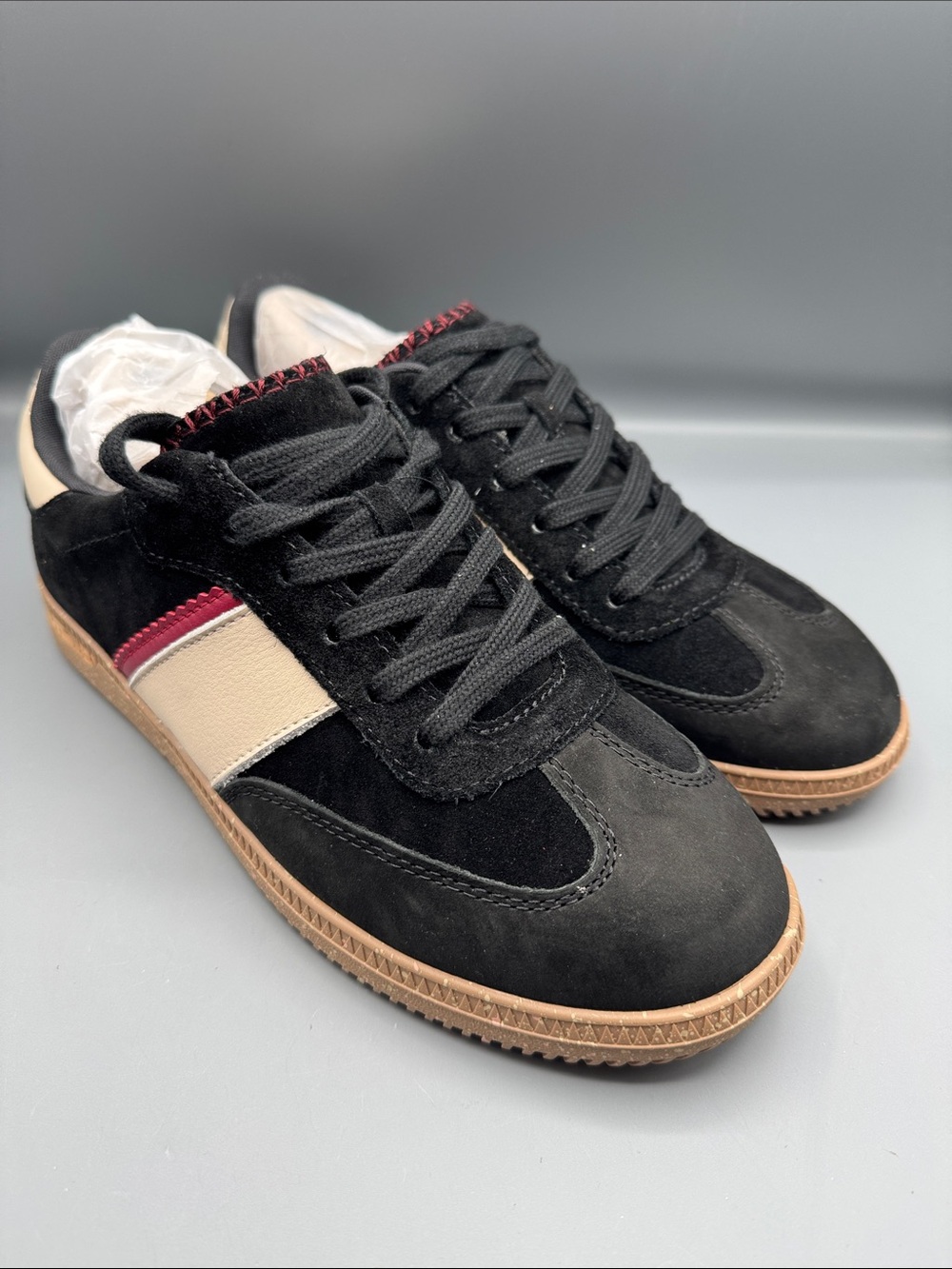 Earth Women's Penny Stripe Lace-Up Sneakers